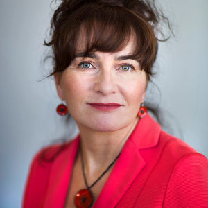 Anya Niewierra