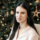 Элина Стоянова